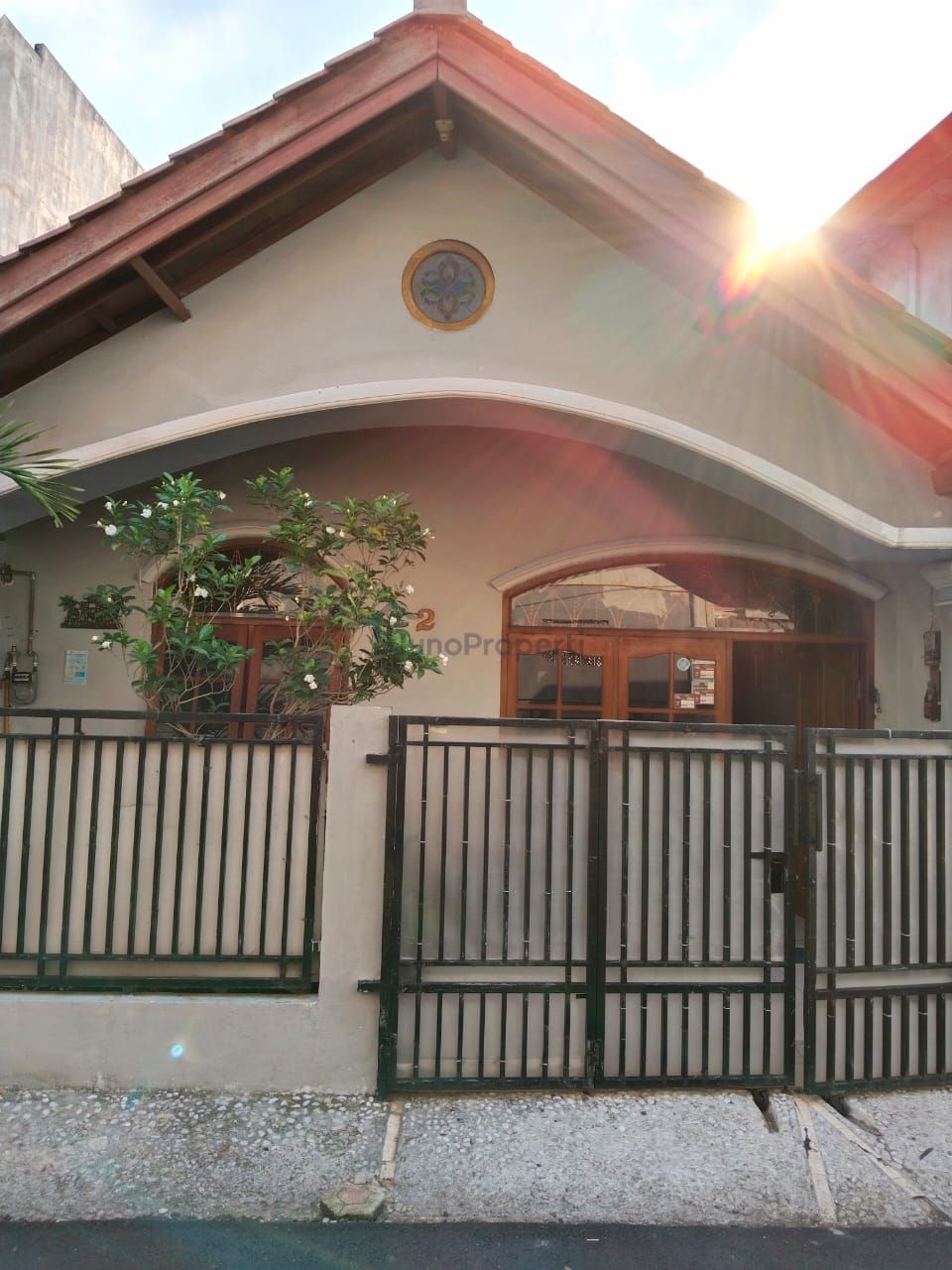 Rumah tempat tinggal nyaman